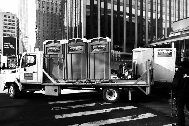 Best Luxury portable toilet rental  in Charlevoix, MI
